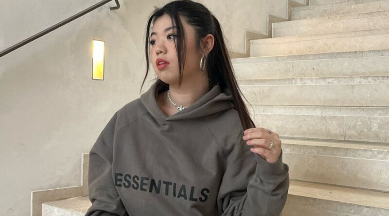 Essentials Hoodie Renaissance: Redefining Casual Chic for the Modern Era